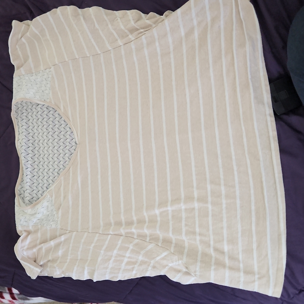 22/24 cream and white striped shirt with winged sleeves
